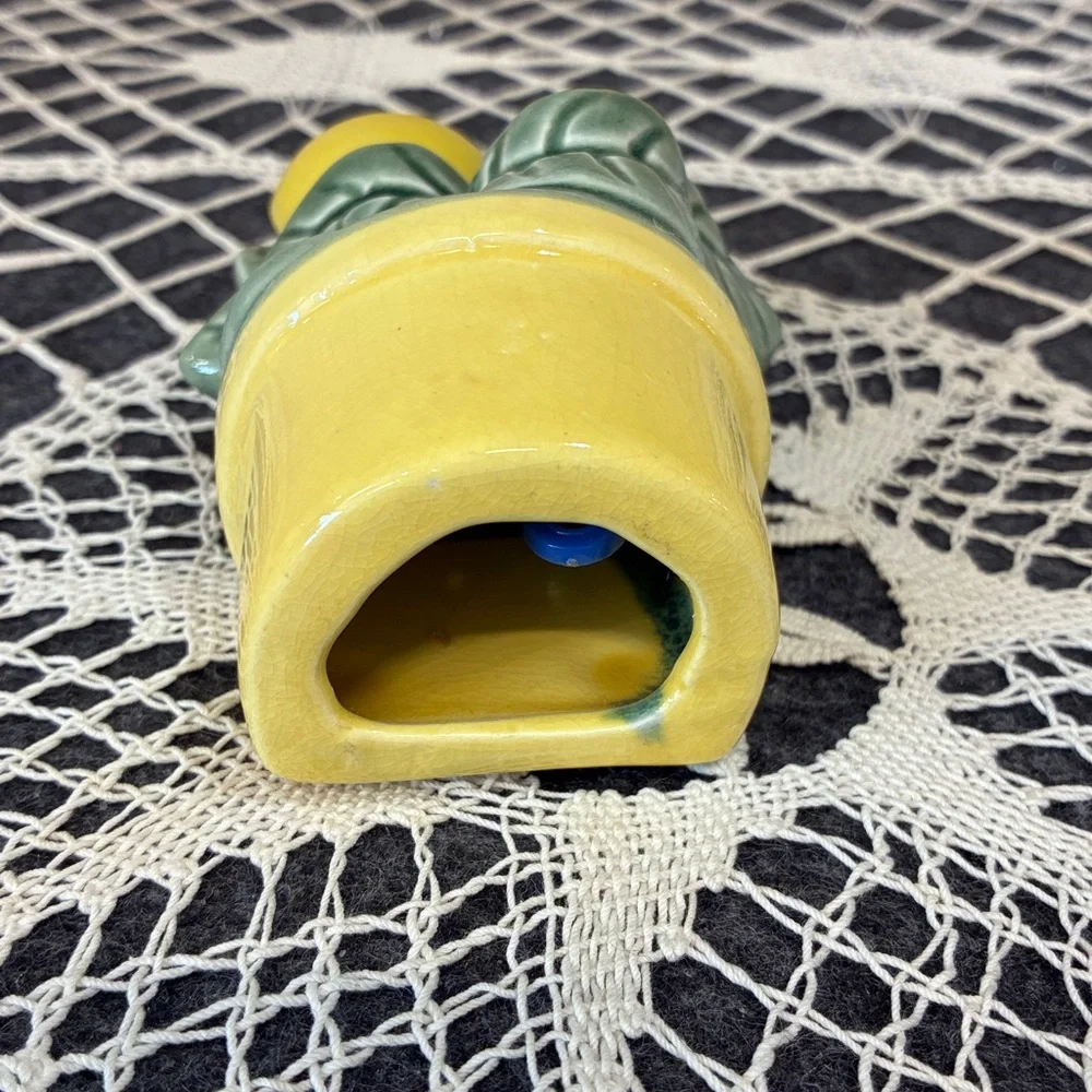 Vintage Colorful Ceramic Wall Pocket Flower Pot with Measuring Spoons - Picture 5 of 9
